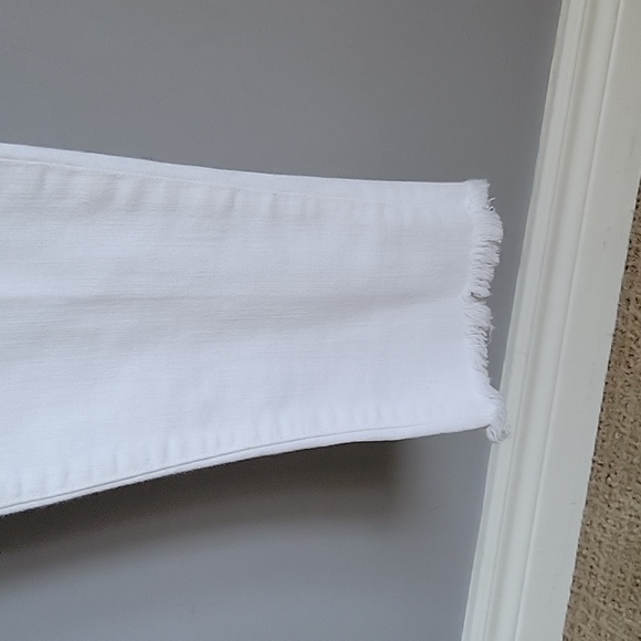 Current/Elliott distressed denim - Picture 6 of 8